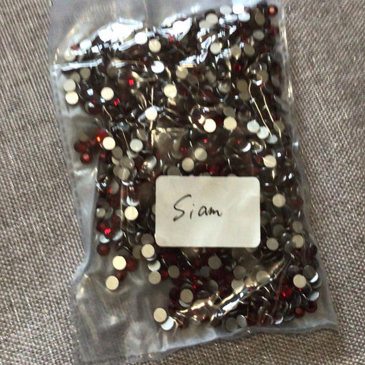 Siam - SS16 Non Hotfix Crystal Rhinestone Gems 1440pcs